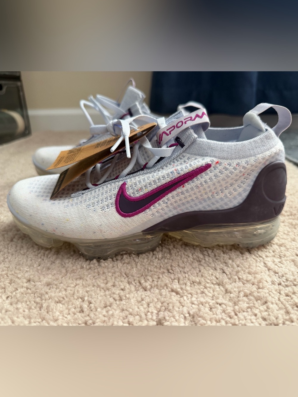 Nike Air Vapormax 2021 Flyknit GS - DB1550 107 - White / Grey - Size: 5Y - NEW !